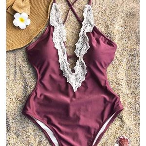 Cupshe one piece bathing suit